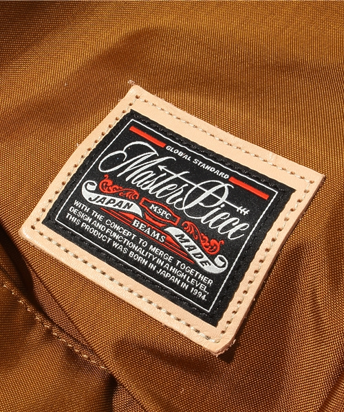 BEAMS(ビームス)の「master-piece×BEAMS / 別注 DAY PACK(バックパック/リュック・メンズ・ブラウン系その他/ネイビー・ONE SIZE)」の13枚目の写真