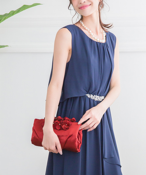 Fashion Letter（ファッションレター）の「2WAYサテンフラワー 結婚式バッグ（クラッチバッグ・レディース・ブラック/ネイビー/アイボリー/ワイン・FREE）」の4枚目の写真