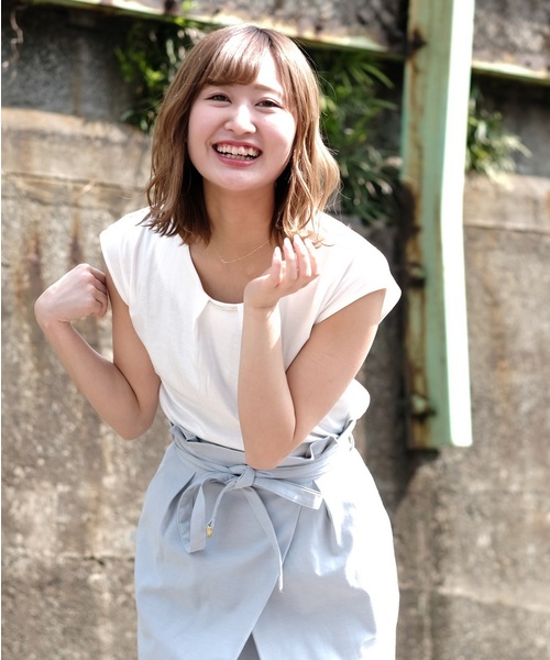 TRUDEA(トルディア)の「【接触冷感シルケット素材】メタルパーツ フレンチスリーブTシャツ(Tシャツ/カットソー・レディース・ベージュ/ブラック/ホワイト/ピンク/カーキ/グリーン・MEDIUM/LARGE)」の17枚目の写真