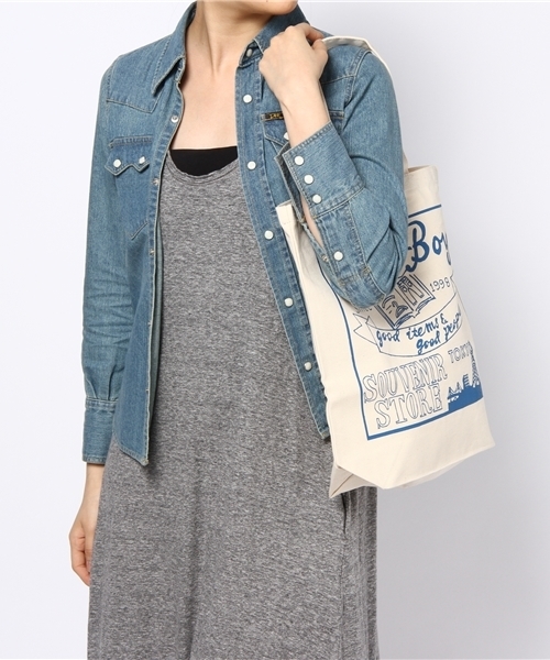 BEAMS BOY(ビームスボーイ)の「BEAMS BOY / スーベニア トート(トートバッグ・レディース・ナチュラル・ONE SIZE)」の4枚目の写真