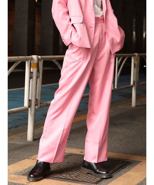 jouetie(ジュエティ)の「ロールアップルーズパンツ(その他パンツ・レディース・ベージュ/ピンク/グリーン/その他1・MEDIUM)」の4枚目の写真