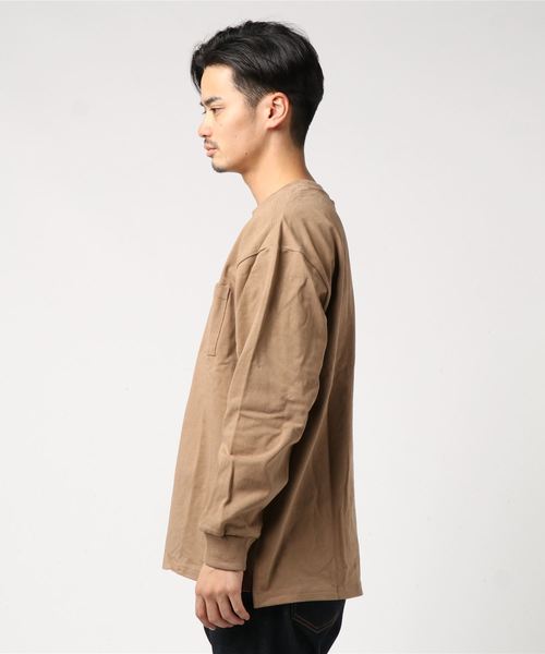 THISIS(ディスイズ)の「ポケット付きロングTシャツ(Tシャツ/カットソー・メンズ・ホワイト/ブラック/ベージュ/パープル/テラコッタ/サックスブルー/パープル系その他/ベージュ系その他/グリーン/チャコール・MEDIUM/LARGE/X-LARGE)」の11枚目の写真