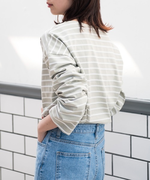 Aunt Marie's（アントマリーズ）の「AUNT MARIE’S　ドロップショルダーボーダーロングTシャツ（Tシャツ/カットソー・レディース・ブラック/ベージュ/グリーン・FREE）」の5枚目の写真