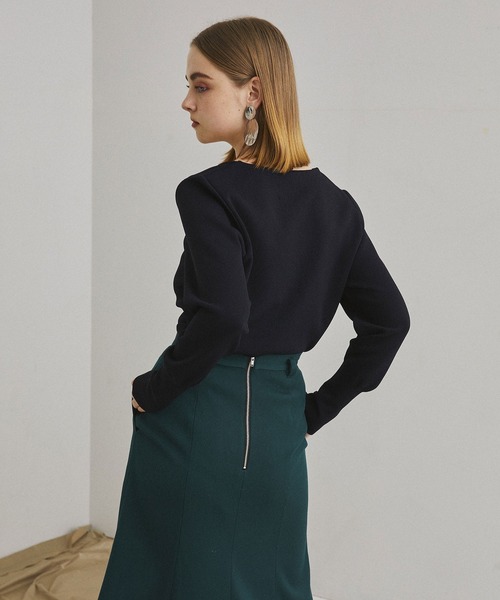 UNITED TOKYO Vネックニット UNITED TOKYO（ユナイテッドトウキョウ）の「ベーシックVネックニット