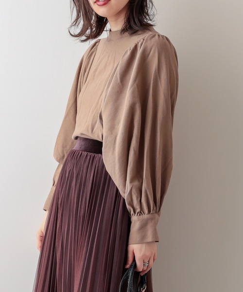 natural couture（ナチュラルクチュール）の「スタンドカラー袖コンシャスブラウス（シャツ/ブラウス・レディース・オフホワイト/ブラック/モカ/ベージュ/ブルー・FREE）」の4枚目の写真