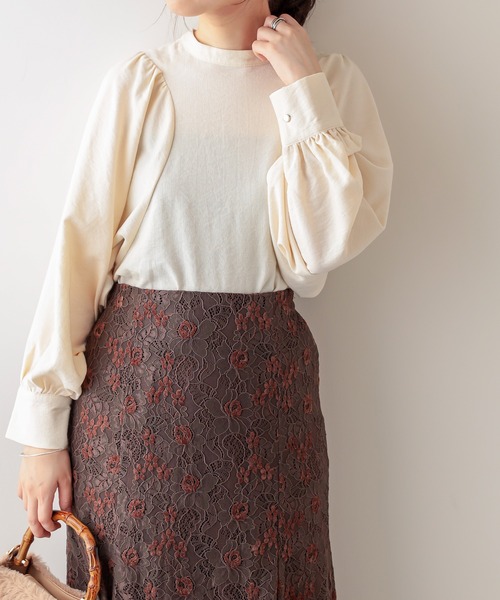 natural couture（ナチュラルクチュール）の「スタンドカラー袖コンシャスブラウス（シャツ/ブラウス・レディース・オフホワイト/ブラック/モカ/ベージュ/ブルー・FREE）」の10枚目の写真