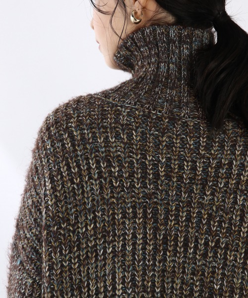 LOWRYS FARM(ローリーズファーム)の「ミックスタートルプルオーバーLS 920239(ニット/セーター・レディース・ダークブラウン/オレンジ・FREE)」の5枚目の写真