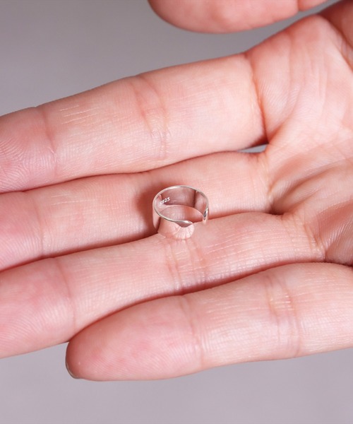 BAYBLO（ベイブロ）の「(EL)【ユニセックス】シルバー925 デザイン イヤーカフ[1個入り/片耳用]（イヤーカフ・レディース・シルバー系その他/ゴールド系その他/シルバー系その他2/シルバー系その他3/ゴールド系その他2・FREE）」の9枚目の写真