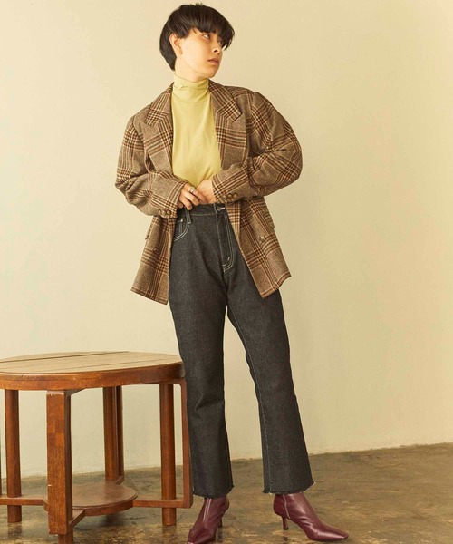 ANGIE（アンジー）の「カットオフセミフレアデニム【スタイリスト知念美加子さん×ANGIE 別注】（デニムパンツ・レディース・ブラック/インディゴブルー・SMALL/MEDIUM/LARGE）」の20枚目の写真