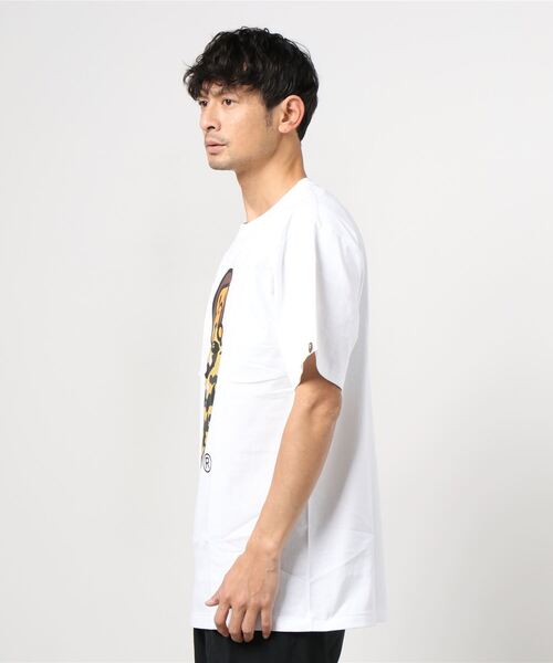 A BATHING APE(アベイシングエイプ)の「1ST CAMO MILO ON APE HEAD TEE M(Tシャツ/カットソー・メンズ・ブラック×グリーン/ブラック×イエロー/ホワイト×イエロー/ホワイト×グリーン・SMALL/MEDIUM/LARGE/X-LARGE/XX-LARGE/XXX-LARGE)」の5枚目の写真