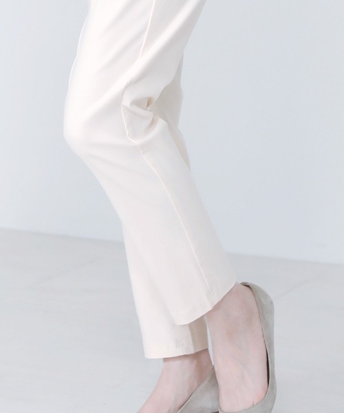 Bou Jeloud(ブージュルード)の「撥水加工◆HAKIYASE美脚パンツ(その他パンツ・レディース・ブラック/カーキ/ホワイト系その他/パープル/A/ベージュ系その他/ホワイト/ライトカーキ・40/38/36)」の17枚目の写真