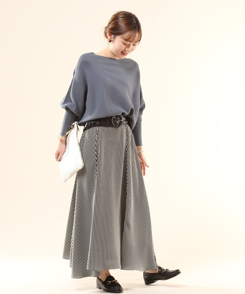 Liesse(リエス)の「アシンメトリープルオーバー(ニット/セーター・レディース・オフホワイト/ブルー系その他/スミクロ/グレー系その他/ピンク・FREE)」の18枚目の写真