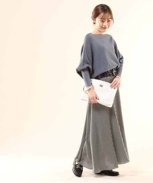 Liesse(リエス)の「アシンメトリープルオーバー(ニット/セーター・レディース・オフホワイト/ブルー系その他/スミクロ/グレー系その他/ピンク・FREE)」の17枚目の写真