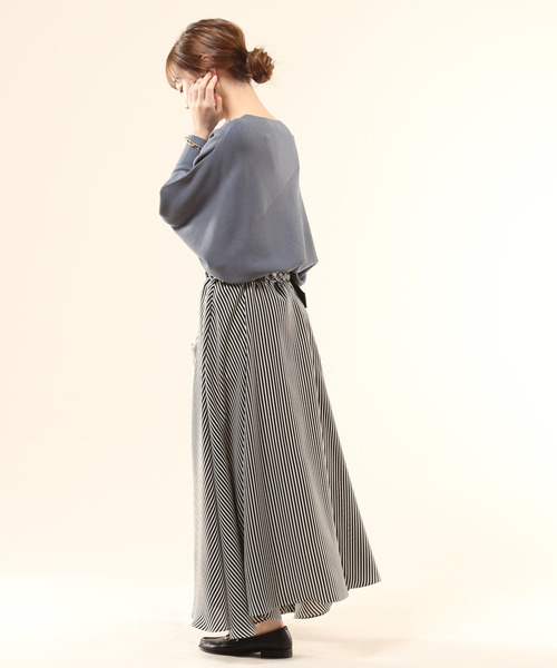 Liesse(リエス)の「アシンメトリープルオーバー(ニット/セーター・レディース・オフホワイト/ブルー系その他/スミクロ/グレー系その他/ピンク・FREE)」の16枚目の写真