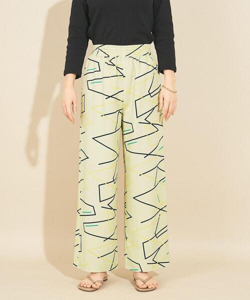 BEAUTY&YOUTH UNITED ARROWS（ビューティーアンドユースユナイテッドアローズ）の「BY∴ ネオンプリントイージーワイドパンツ（その他パンツ・レディース・ブラック/クリーム・M/S）」の5枚目の写真