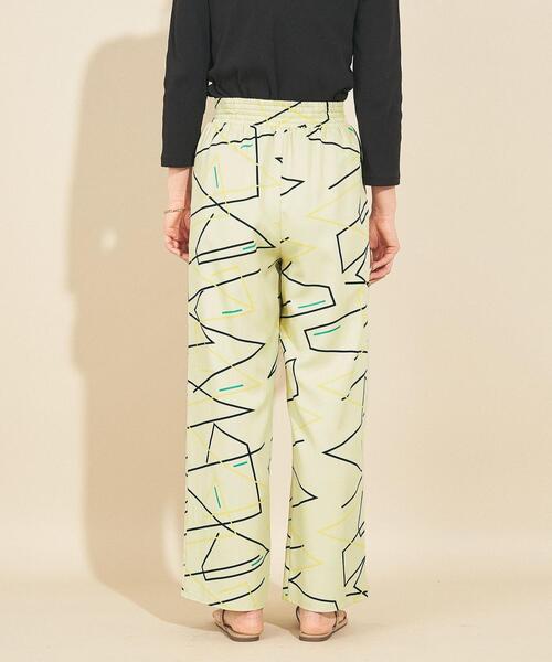 BEAUTY&YOUTH UNITED ARROWS（ビューティーアンドユースユナイテッドアローズ）の「BY∴ ネオンプリントイージーワイドパンツ（その他パンツ・レディース・ブラック/クリーム・M/S）」の20枚目の写真