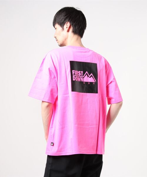 FIRST DOWN（ファーストダウン）の「S/S PRINT TEE（Tシャツ/カットソー・メンズ・ブラック/ホワイト×ブラック/ライトピンク/ホワイト×ピンク・M/L/XL）」の17枚目の写真
