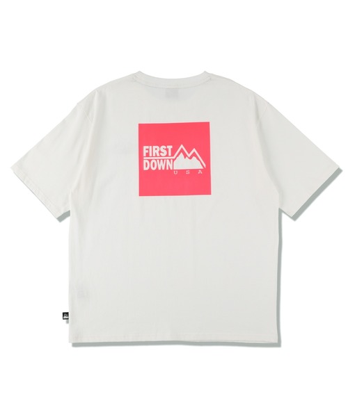 FIRST DOWN（ファーストダウン）の「S/S PRINT TEE（Tシャツ/カットソー・メンズ・ブラック/ホワイト×ブラック/ライトピンク/ホワイト×ピンク・M/L/XL）」の3枚目の写真