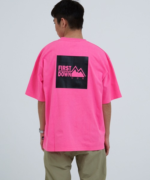 FIRST DOWN（ファーストダウン）の「S/S PRINT TEE（Tシャツ/カットソー・メンズ・ブラック/ホワイト×ブラック/ライトピンク/ホワイト×ピンク・M/L/XL）」の14枚目の写真