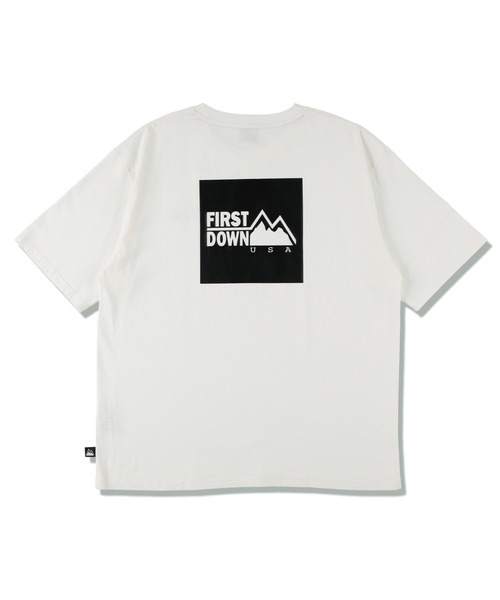 FIRST DOWN（ファーストダウン）の「S/S PRINT TEE（Tシャツ/カットソー・メンズ・ブラック/ホワイト×ブラック/ライトピンク/ホワイト×ピンク・M/L/XL）」の6枚目の写真