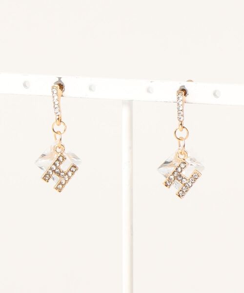 LA VORAGINE(ラ ヴォラジネ)の「【ESPECIA】ポスト925シルバ-* デザイン ピアス アソート(ピアス(両耳用)・レディース・K/その他10/M/N/その他12/その他13/I/Y/P/Z/その他11/S/U/その他6/その他9/V/G/L/C/E/その他1/その他14/T/その他8/F/Q/O/X/その他/その他15/J/その他7/D/B/W/その他2/その他4/その他5/A/H/R/その他3・FREE)」の15枚目の写真