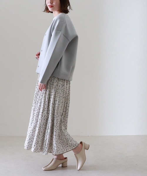 Cheek(チーク)の「ボンディングショートコート(ノーカラーコート・レディース・キャメル/サックスブルー/アイボリー・MEDIUM)」の11枚目の写真