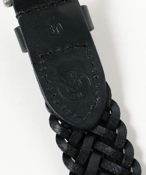 BEAMS PLUS(ビームスプラス)の「BEAMS PLUS / レザー メッシュベルト(ベルト・メンズ・ブラック/ブラウン・32inch/30inch/34inch/36inch)」の4枚目の写真