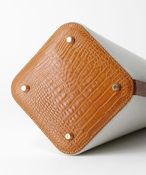 CHRISTIAN VILLA（クリスチャンヴィラ）の「[ 別注 ][ クリスチャン ヴィッラ ] CHRISTIAN VILLA FFC バンブー ハンドル ショルダー バッグ（ショルダーバッグ・レディース・モカ・FREE）」の11枚目の写真