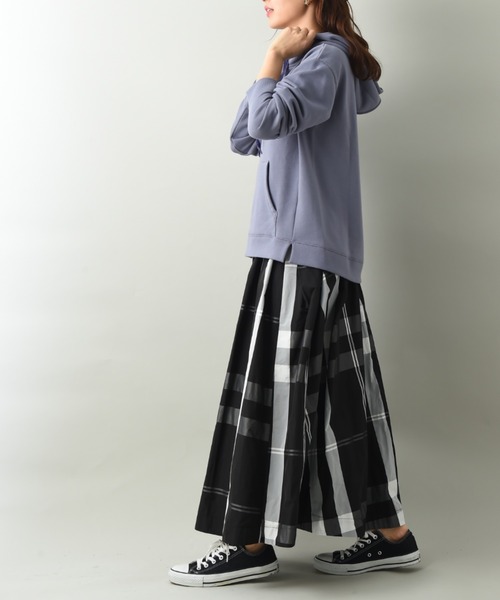 SOMETHING（サムシング）の「【ＳＯＭＥＴＨＩＮＧ】ＳＯＭＥＴＨＩＮＧ　ＬＯＧＯ　ＨＯＯＤＩＥ（パーカー・レディース・ベージュ/パープル/ピンク・FREE）」の10枚目の写真