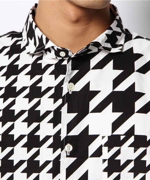 VENCEEXCHANGE（ヴァンスエクスチェンジ）の「Wネームクレイジーチドリシャツ（シャツ/ブラウス・メンズ・ホワイト/ブルー・MEDIUM/LARGE）」の6枚目の写真