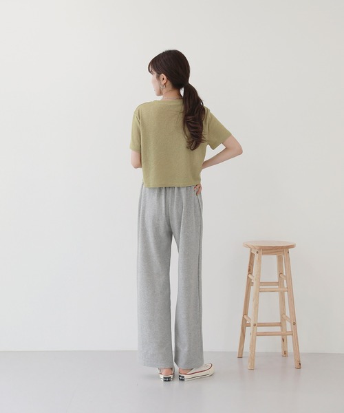 by muni:r(バイ ムニール)の「クロップドTシャツ(Tシャツ/カットソー・レディース・パープル/カーキ/ピンク/イエロー/アイボリー・FREE)」の22枚目の写真