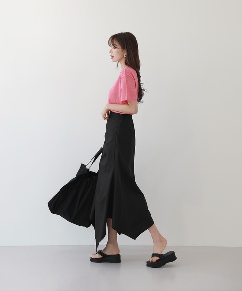 by muni:r(バイ ムニール)の「クロップドTシャツ(Tシャツ/カットソー・レディース・パープル/カーキ/ピンク/イエロー/アイボリー・FREE)」の9枚目の写真