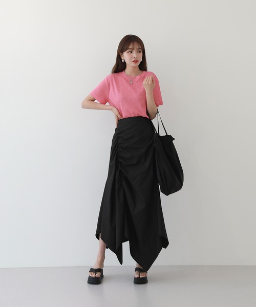 by muni:r(バイ ムニール)の「クロップドTシャツ(Tシャツ/カットソー・レディース・パープル/カーキ/ピンク/イエロー/アイボリー・FREE)」の6枚目の写真