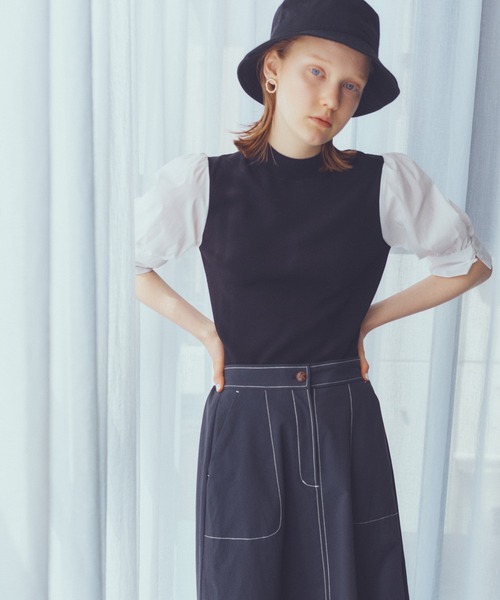 N.(N. Natural Beauty Basic)(エヌエヌナチュラルビューティーベーシック)の「◆総針ハイネックドッキングニット(ニット/セーター・レディース・ブラック/ベージュ/ナチュラル・MEDIUM)」の2枚目の写真