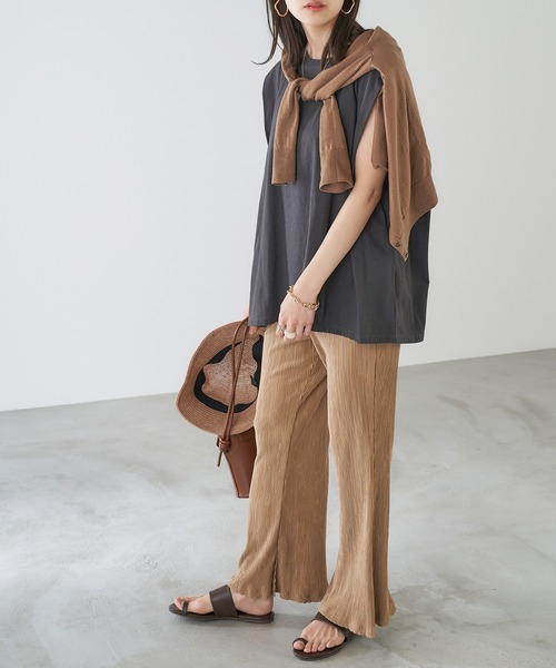 Chaco closet(チャコ クローゼット)の「タックノースリーブ カットソー(Tシャツ/カットソー・レディース・ホワイト/ピンク系その他/ブラウン/グリーン/チャコールグレー・FREE)」の13枚目の写真