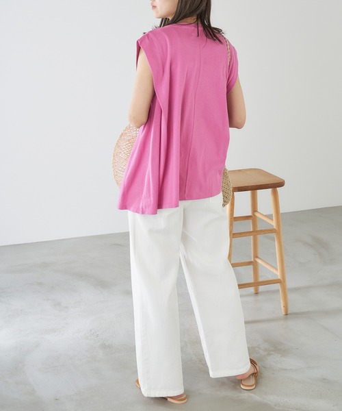 Chaco closet(チャコ クローゼット)の「タックノースリーブ カットソー(Tシャツ/カットソー・レディース・ホワイト/ピンク系その他/ブラウン/グリーン/チャコールグレー・FREE)」の18枚目の写真