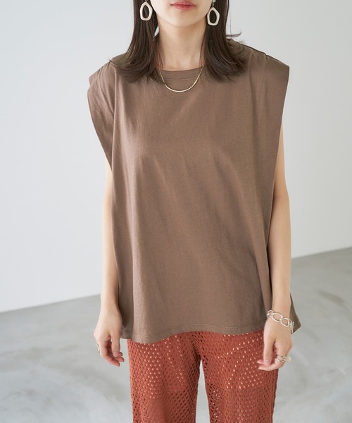 Chaco closet(チャコ クローゼット)の「タックノースリーブ カットソー(Tシャツ/カットソー・レディース・ホワイト/ピンク系その他/ブラウン/グリーン/チャコールグレー・FREE)」の19枚目の写真