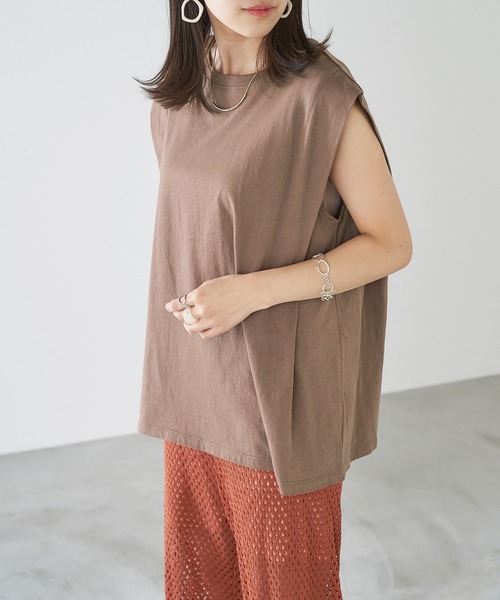 Chaco closet(チャコ クローゼット)の「タックノースリーブ カットソー(Tシャツ/カットソー・レディース・ホワイト/ピンク系その他/ブラウン/グリーン/チャコールグレー・FREE)」の20枚目の写真