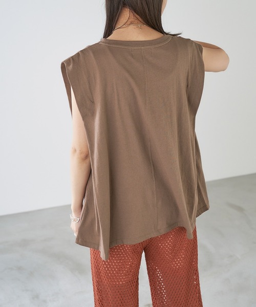 Chaco closet(チャコ クローゼット)の「タックノースリーブ カットソー(Tシャツ/カットソー・レディース・ホワイト/ピンク系その他/ブラウン/グリーン/チャコールグレー・FREE)」の21枚目の写真