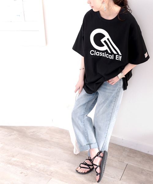 classicalelf（クラシカルエルフ）の「綿100％ オーガニックコットン。復刻、Classical ElfスポーツロゴbigTシャツ（Tシャツ/カットソー・レディース・ホワイト/ブラック/グレイッシュベージュ・MEDIUM/LARGE/X-LARGE）」の16枚目の写真