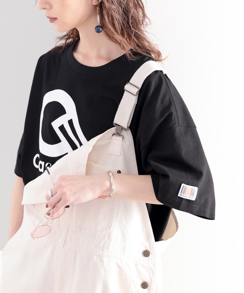 classicalelf（クラシカルエルフ）の「綿100％ オーガニックコットン。復刻、Classical ElfスポーツロゴbigTシャツ（Tシャツ/カットソー・レディース・ホワイト/ブラック/グレイッシュベージュ・MEDIUM/LARGE/X-LARGE）」の6枚目の写真