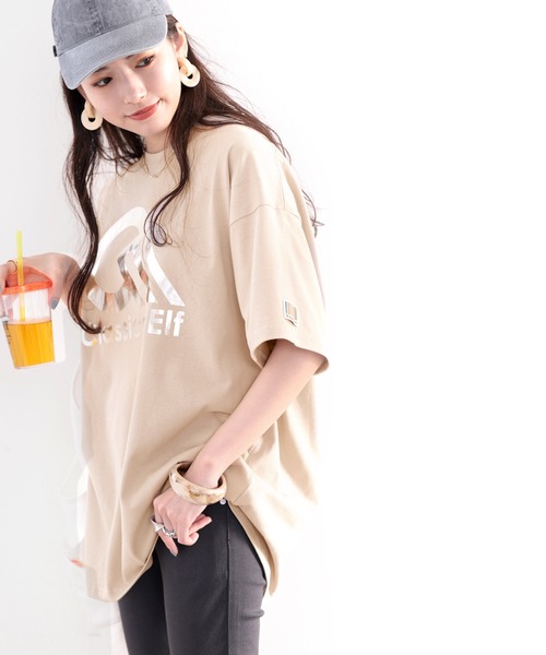 classicalelf（クラシカルエルフ）の「綿100％ オーガニックコットン。復刻、Classical ElfスポーツロゴbigTシャツ（Tシャツ/カットソー・レディース・ホワイト/ブラック/グレイッシュベージュ・MEDIUM/LARGE/X-LARGE）」の14枚目の写真