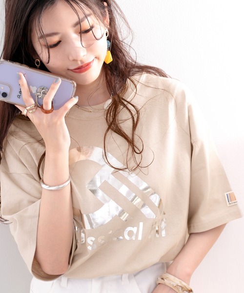 classicalelf（クラシカルエルフ）の「綿100％ オーガニックコットン。復刻、Classical ElfスポーツロゴbigTシャツ（Tシャツ/カットソー・レディース・ホワイト/ブラック/グレイッシュベージュ・MEDIUM/LARGE/X-LARGE）」の15枚目の写真