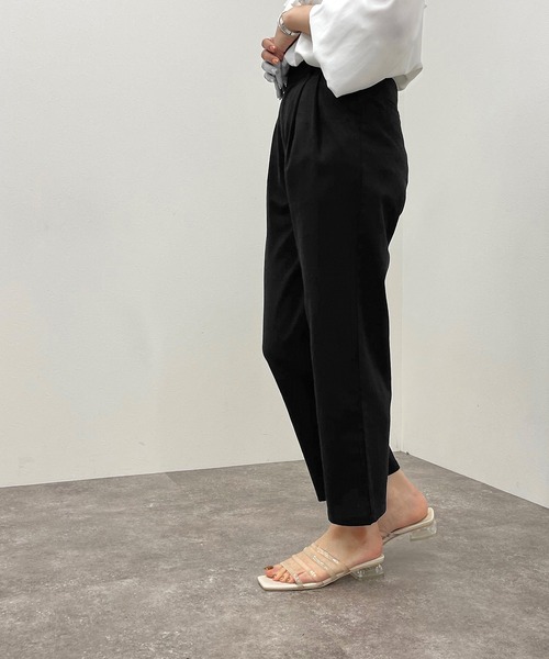 apres jour mignon（アプレジュールミニョン）の「ルーズテーパードパンツ 【ZOZOTOWN限定アイテム】（その他パンツ・レディース・グリーン/ライトベージュ/ブラック・フリー/X-LARGE）」の14枚目の写真