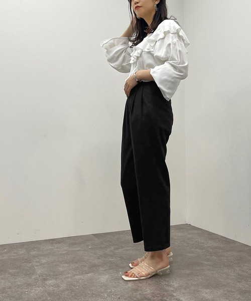 apres jour mignon（アプレジュールミニョン）の「ルーズテーパードパンツ 【ZOZOTOWN限定アイテム】（その他パンツ・レディース・グリーン/ライトベージュ/ブラック・フリー/X-LARGE）」の17枚目の写真