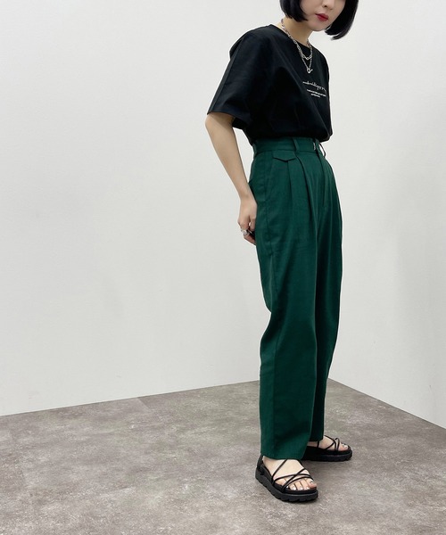 apres jour mignon（アプレジュールミニョン）の「ルーズテーパードパンツ 【ZOZOTOWN限定アイテム】（その他パンツ・レディース・グリーン/ライトベージュ/ブラック・フリー/X-LARGE）」の11枚目の写真