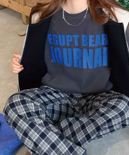 meJane(ミージェーン)の「フロントビックロゴプリントルーズTシャツ【ZOZOTOWN限定】(Tシャツ/カットソー・レディース・ホワイト/チャコールグレー/ブルー・FREE)」の1枚目の写真