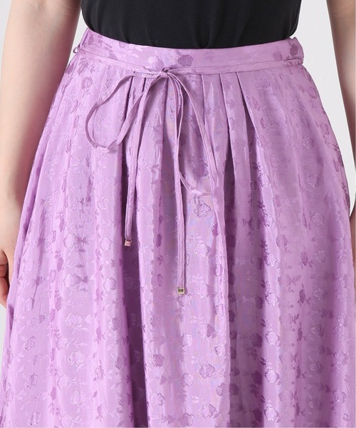 La TOTALITE（ラトータリテ）の「フラワージャガードレーヨンタックスカート【手洗い可能】◆（スカート・レディース・ラベンダー/ダークブルー・38/36）」の12枚目の写真