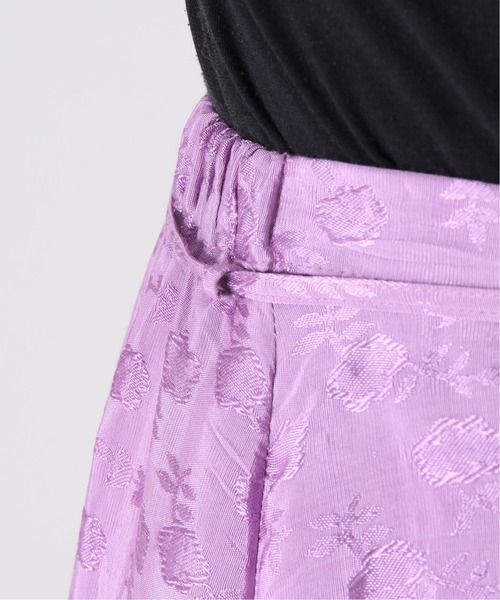 La TOTALITE（ラトータリテ）の「フラワージャガードレーヨンタックスカート【手洗い可能】◆（スカート・レディース・ラベンダー/ダークブルー・38/36）」の15枚目の写真
