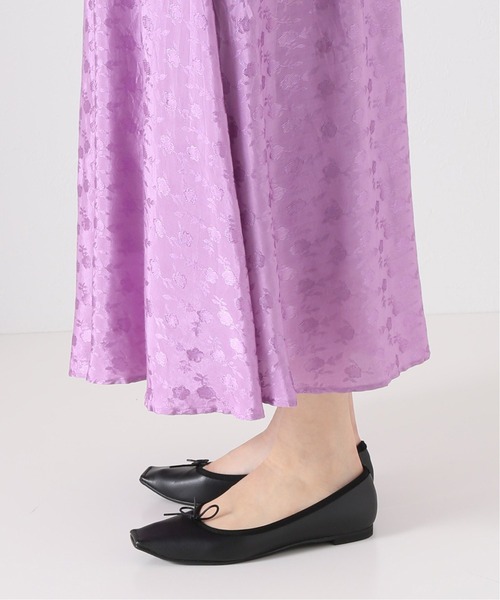 La TOTALITE（ラトータリテ）の「フラワージャガードレーヨンタックスカート【手洗い可能】◆（スカート・レディース・ラベンダー/ダークブルー・38/36）」の16枚目の写真